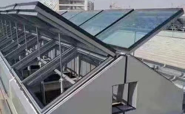 都兰电动排烟窗适合安装在什么地方