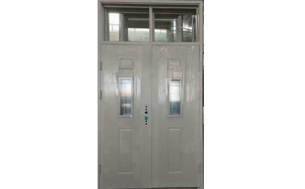 都兰学校教室门