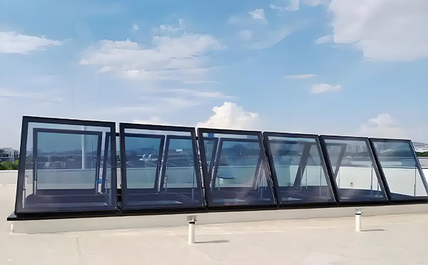 都兰排烟窗有效面积计算方法与应用